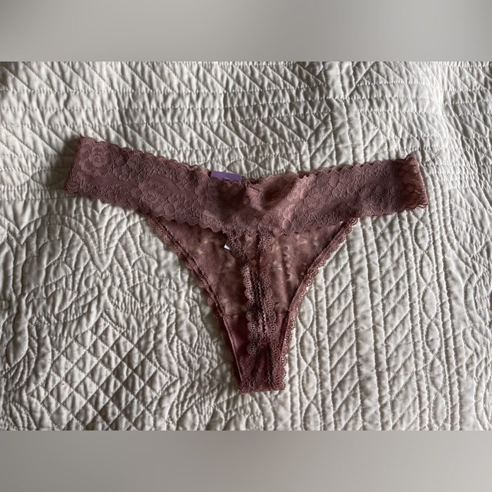 NWT auden lace thong